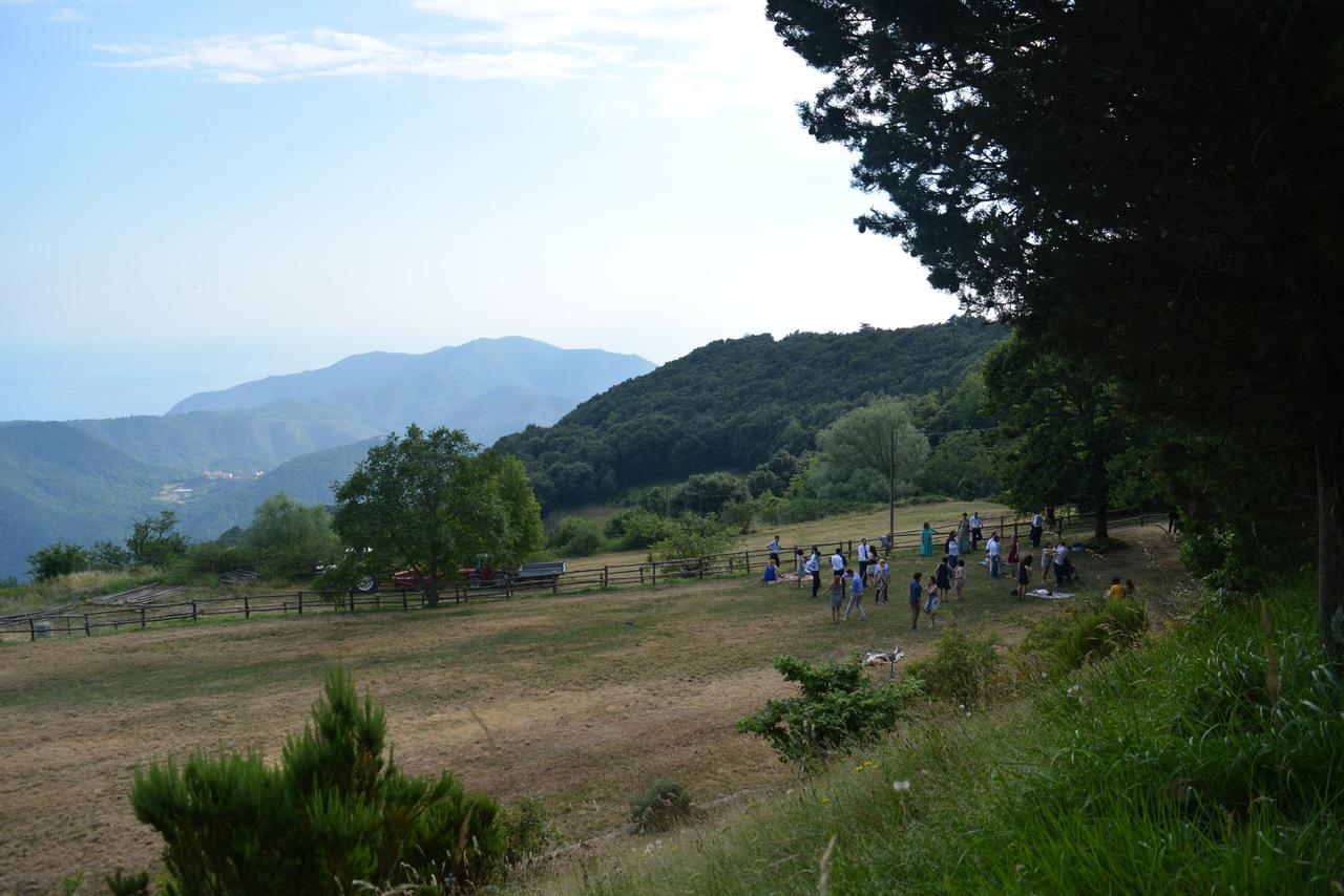 Agriturismo Monte Pu' Castiglione Chiavarese